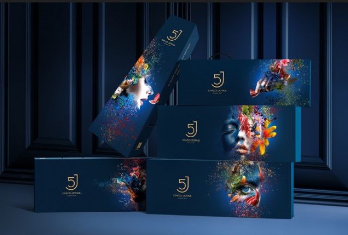 Cinco Jotas lanza su colección “Sinestesia, el sabor con los cinco sentidos” Cinco Jotas lanza su colección “Sinestesia, el sabor con los cinco sentidos”