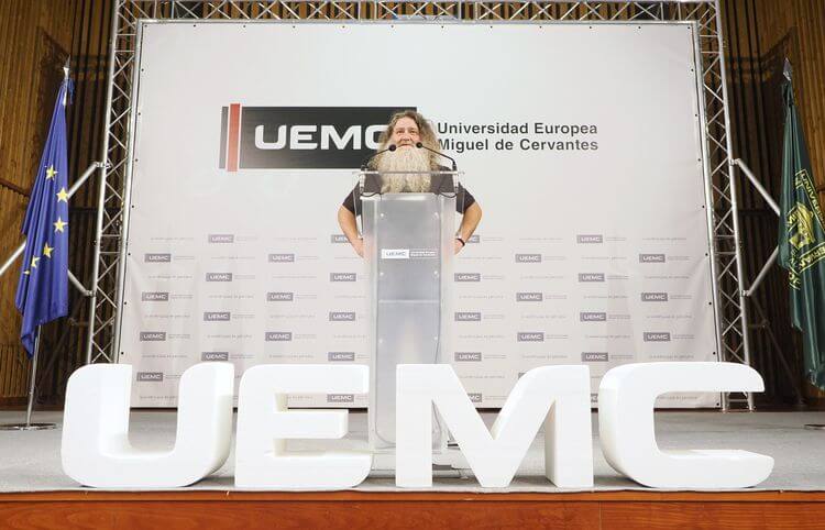 Raúl Pérez, Premio Fundación UEMC por toda una vida dedicada al vino Raúl Pérez, Premio Fundación UEMC por toda una vida dedicada al vino
