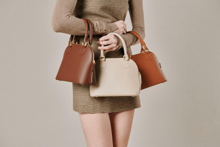 Bolso mini de mano