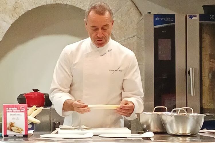 Faustino Monje (chef de la Escuela Hofmann) Faustino Monje (chef de la Escuela Hofmann)