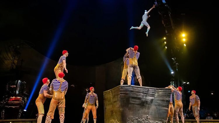 Cirque du Soleil - KURIOS