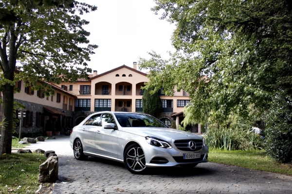 Mercedes E300 Bluetec Hybrid