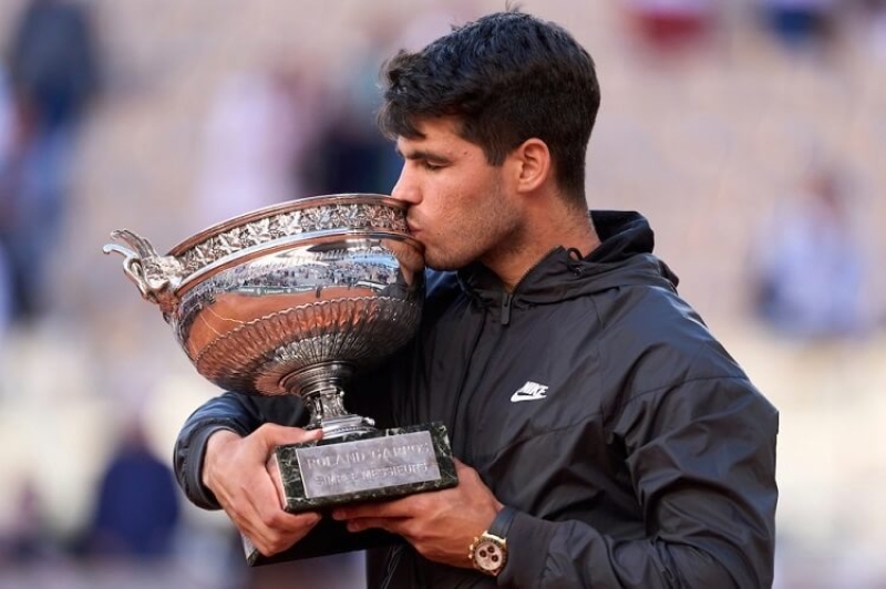 Carlos Alcaraz Inicia su reinado Roland Garros