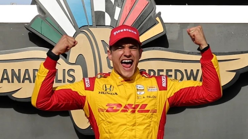 Alex Palou arrasa en el GP de Indianápolis y ahora va a por la Indy 500