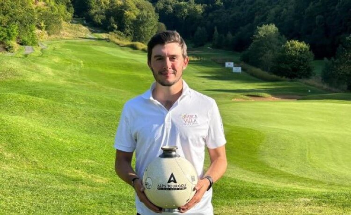 Javier Barcos se impuso en el Longwy Alps Open Golf