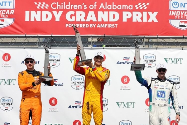 Alex Palou vuelve con otra victoria contundente en Children's of Alabama Indy Grand Prix