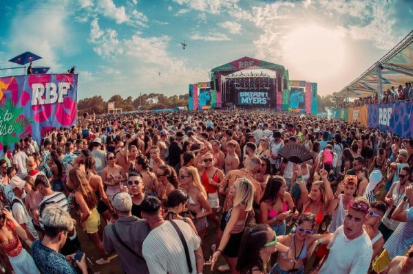 Reggaeton Beach Festival (RBF) 2025