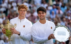 Carlos Alcaraz cede la final de Wimbledon ante Jannik Sinner