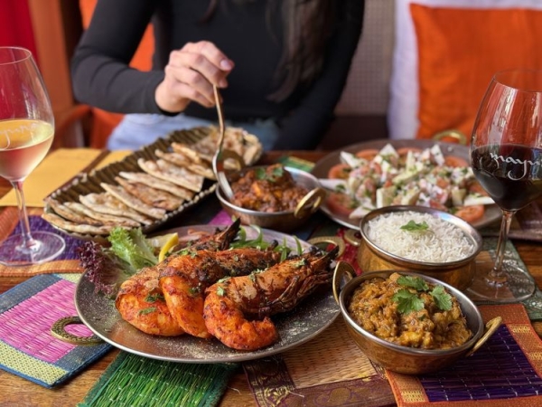 Mayura, pura cromática gastronómica hindú