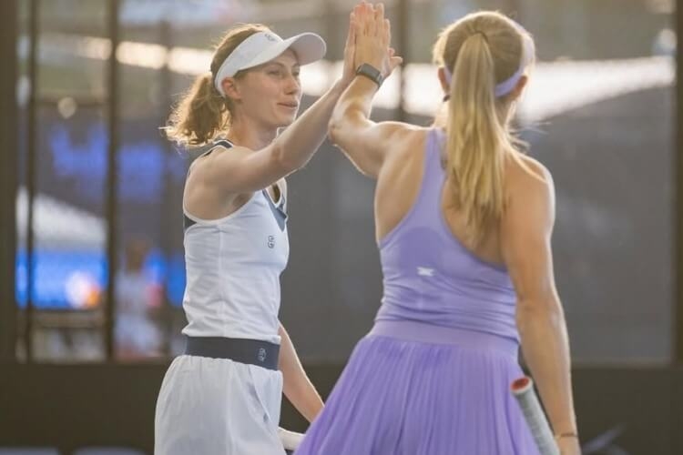 ICristina Bucsa alcanza la final de dobles en Australia